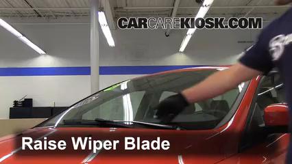 2012 Ford Focus SE 2.0L 4 Cyl. Sedan Windshield Wiper Blade (Front) Replace Wiper Blades